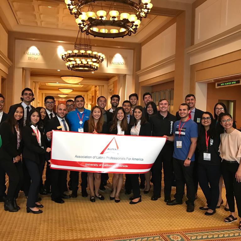 Business Alumni meet at ALPFA Convention