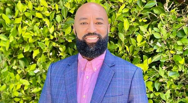 Darin Barton '04