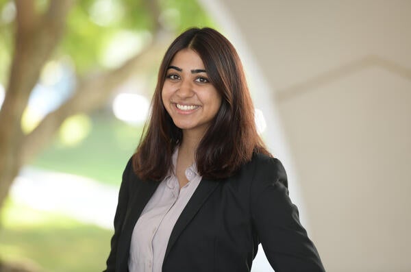 Anjali Kansara headshot