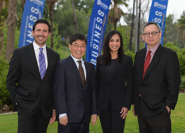 UCR Executive Fellows Dinner 2023-19