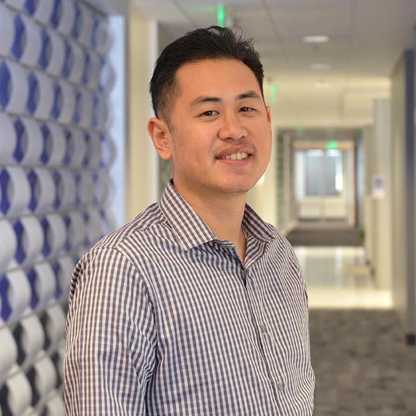 Don H. Tran '01