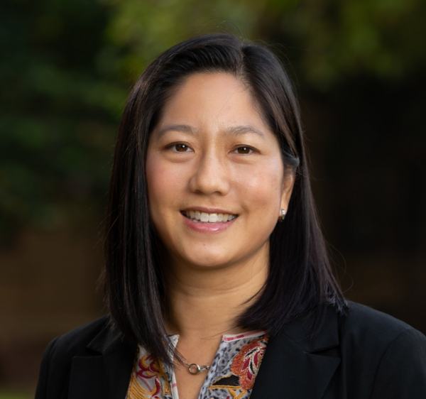 Elaine Wong, UCR School of Business Associate Professor of Management