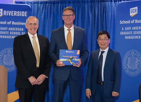 Executive Fellows Installation Dinner 2024, Chancellor Kim A. Wilcox, Timothy Wiseman '83, Dean Yunzeng Wang