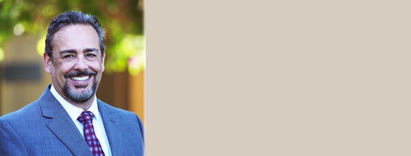 UCR Business Undergraduate Programs - Academic Advising - Miguel Aranda