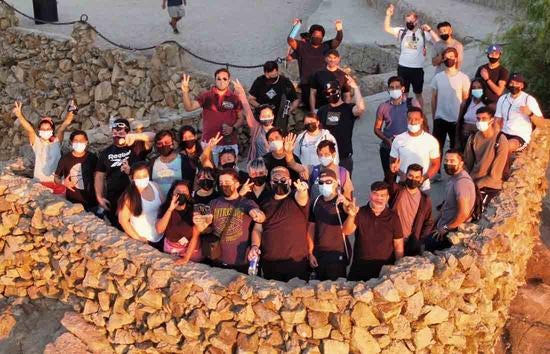 AGSM graduate students on Mount Rubidoux