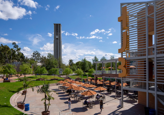  University of California, Riverside - The HUB