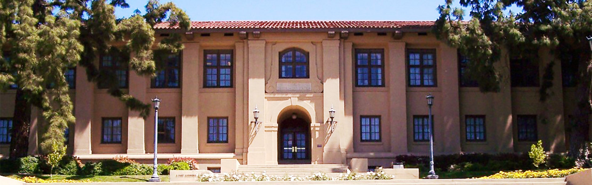 UCR School of Business - A. Gary Anderson Hall UCR School of Business - A. Gary Anderson Hall